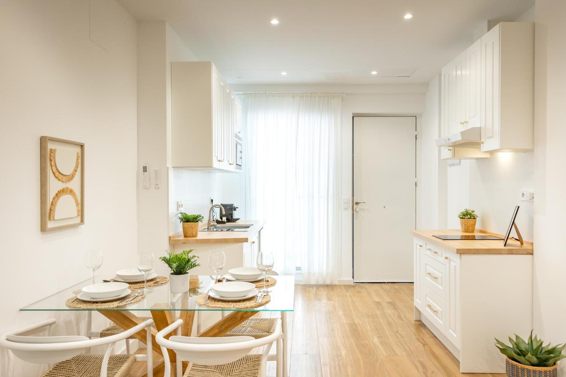 Appartement Isg Triana 1 *